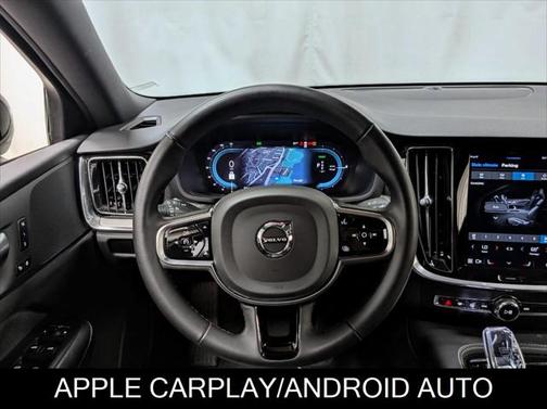 2024 Volvo S60 Recharge Plug-In Hybrid Plus Black Edition