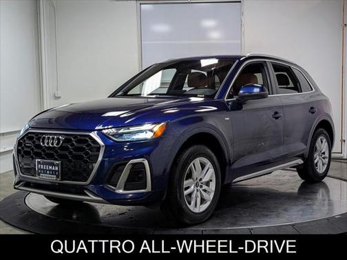 2022 Audi Q5 S line Premium