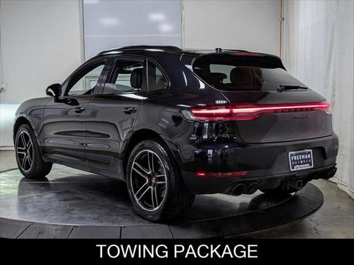 2021 Porsche Macan Base