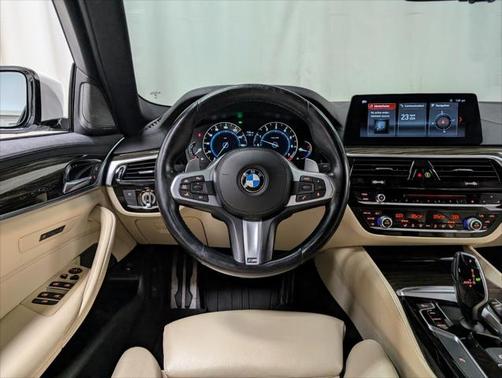 2018 BMW 540 i
