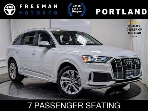 2022 Audi Q7 45 Premium Plus