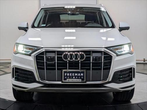 2022 Audi Q7 45 Premium Plus