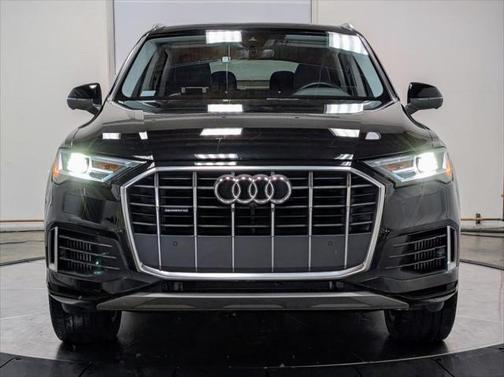 2022 Audi Q7 45 Premium