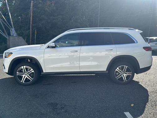 2021 Mercedes-Benz GLS 450 4MATIC