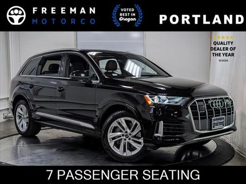 2022 Audi Q7 45 Premium Plus