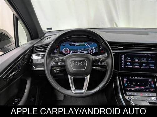 2022 Audi Q7 45 Premium Plus