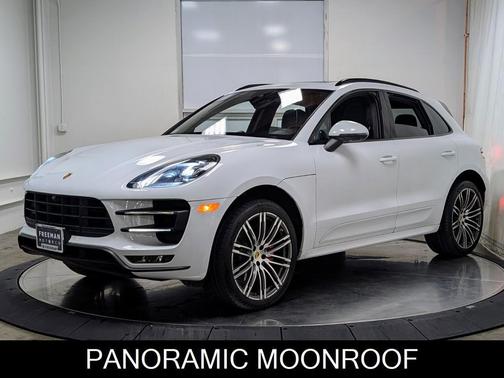 2017 Porsche Macan Turbo