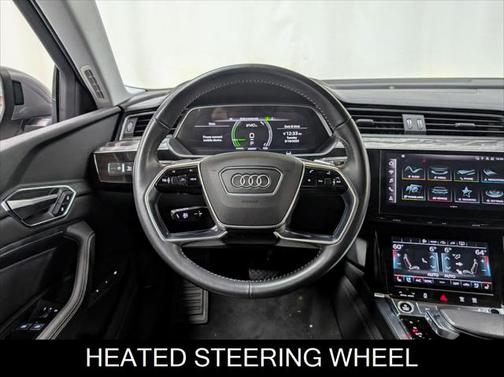 2021 Audi e-tron Premium Plus