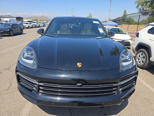 2021 Porsche Cayenne Base (Tiptronic)
