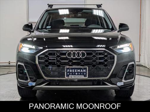 2022 Audi Q5 S line Premium