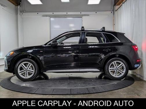 2022 Audi Q5 S line Premium