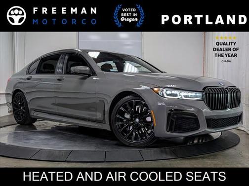 2022 BMW 740 i