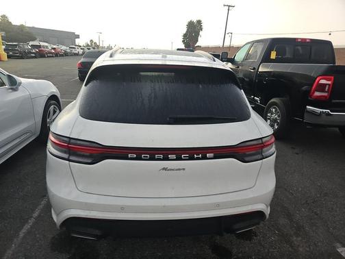 2023 Porsche Macan T