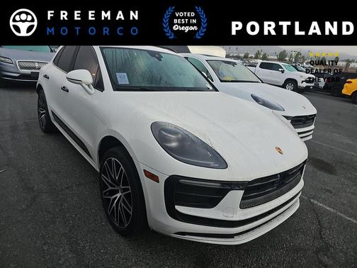 2023 Porsche Macan T