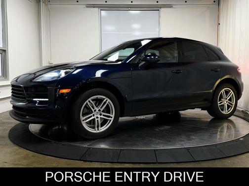 2020 Porsche Macan Base (PDK)