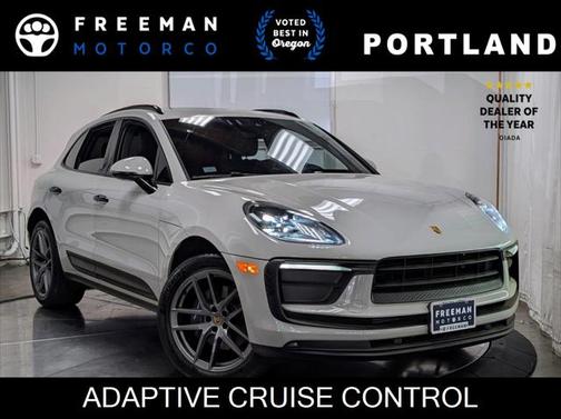 2022 Porsche Macan Base