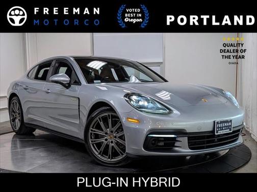 2018 Porsche Panamera E-Hybrid 4