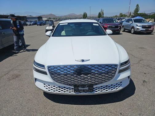 2024 Genesis Electrified G80 Advanced