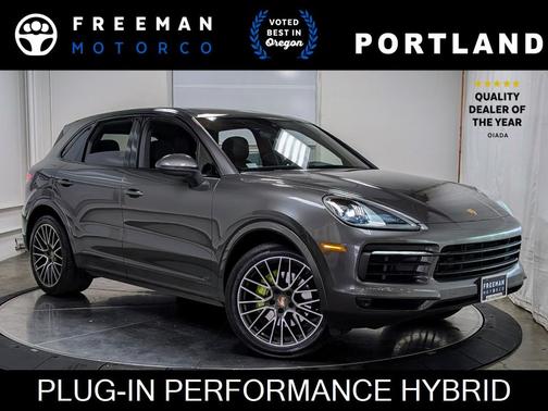 2022 Porsche Cayenne Cayenne E-Hybrid