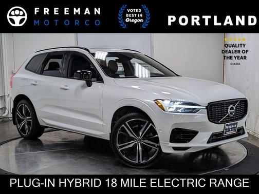 2021 Volvo XC60 R-Design