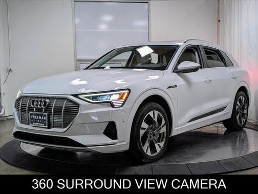 2021 Audi e-tron Premium Plus