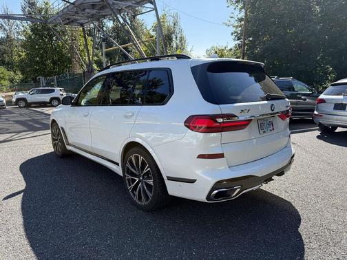 2019 BMW X7 xDrive40i