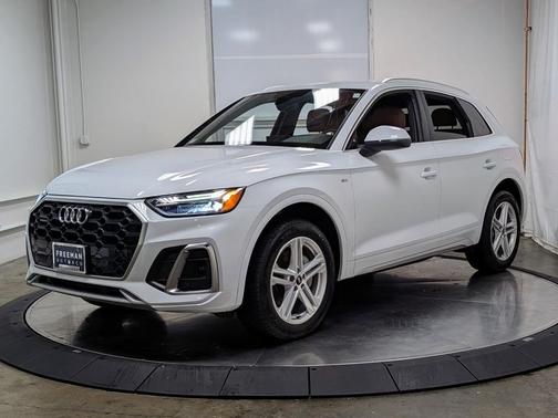 2022 Audi Q5 55 S line Premium