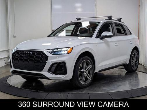 2022 Audi Q5 S line Premium Plus