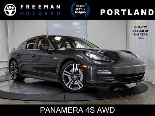 2012 Porsche Panamera 4S