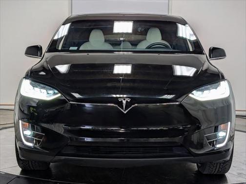 2020 Tesla Model X Long Range