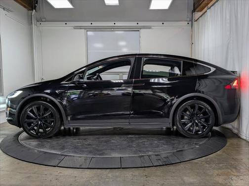 2020 Tesla Model X Long Range