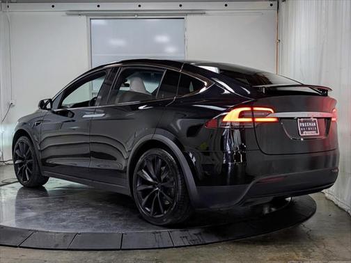 2020 Tesla Model X Long Range