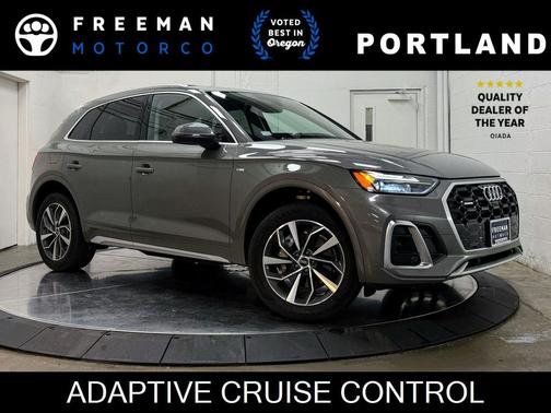 2023 Audi Q5 45 S line Premium Plus