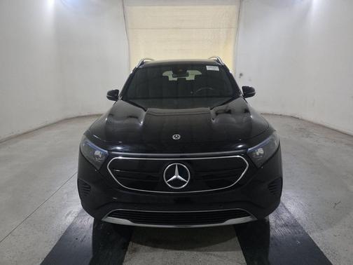 2023 Mercedes-Benz EQB 300 4MATIC