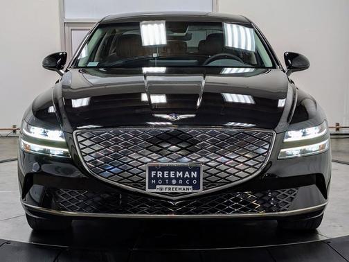 2024 Genesis Electrified G80 Advanced