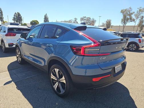 2023 Volvo C40 Recharge Pure Electric Plus