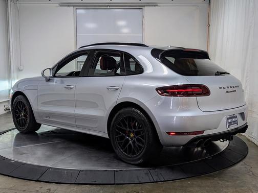 2018 Porsche Macan GTS