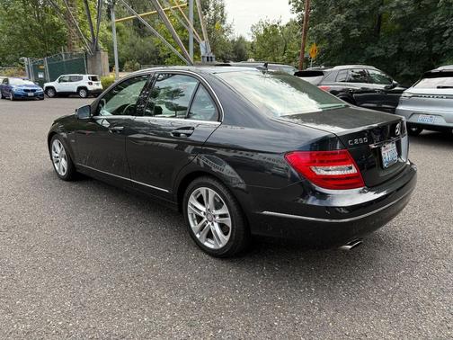 2012 Mercedes-Benz C-Class C 250 Luxury
