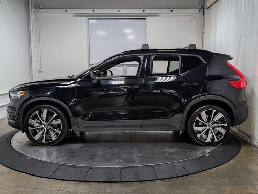 2021 Volvo XC40 
