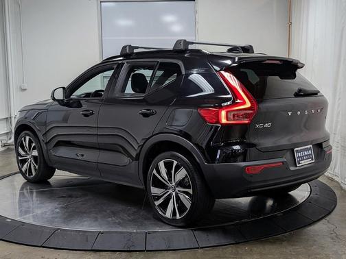 2021 Volvo XC40 