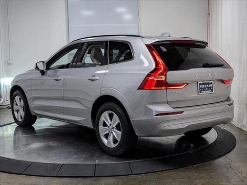 2022 Volvo XC60 Momentum