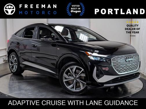 2024 Audi Q4 e-tron Premium Plus