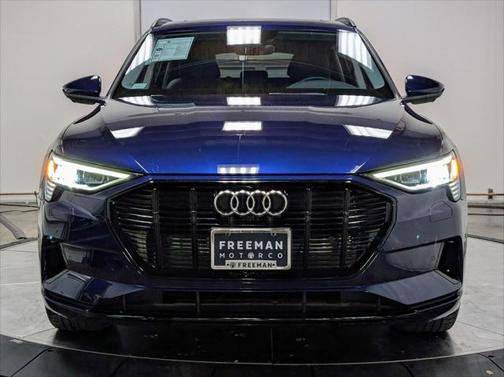 2021 Audi e-tron Premium