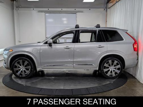 2023 Volvo XC90 Recharge Plug-In Hybrid Plus Bright Theme
