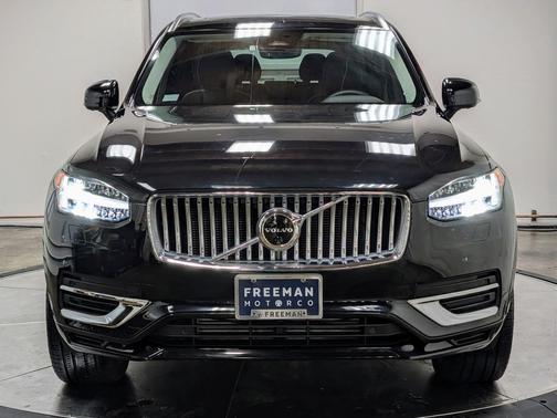2024 Volvo XC90 Recharge Plug-In Hybrid Plus Bright Theme