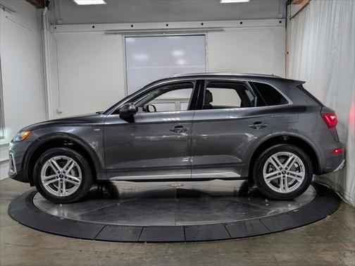 2024 Audi Q5 S line Premium Plus