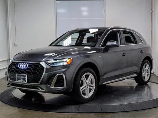 2024 Audi Q5 S line Premium Plus