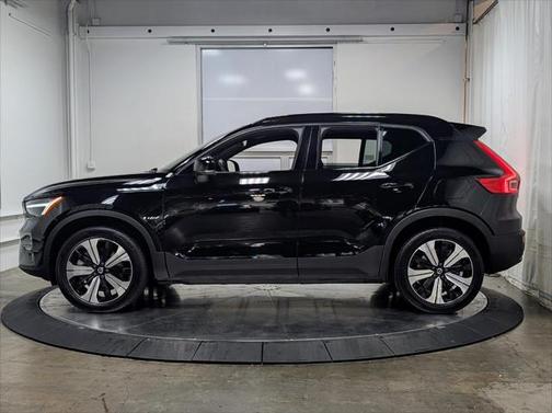 2023 Volvo XC40 Recharge Pure Electric Core