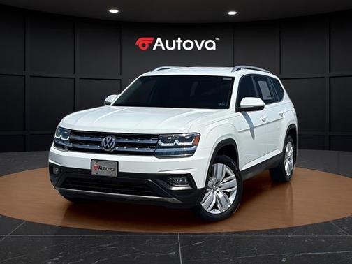 Pure White 2019 Volkswagen Atlas 3.6L SE w/Technology