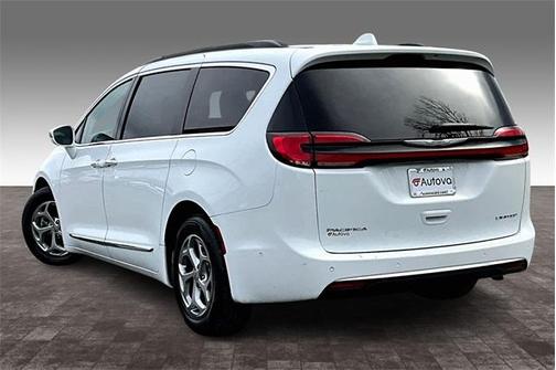 2022 Chrysler Pacifica Limited